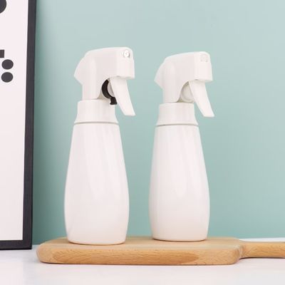 Νέο σχεδιασμό συνεχούς ψεκαστήρα με χωρητικότητα 100-500ml και προσαρμοσμένο χρώμα για εφαρμογή λεπτής ομίχλης