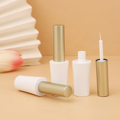 Καλλυντικά Essential Opaque Lip Glaze Tube με βολικό εφαρμοστή βούρτσας