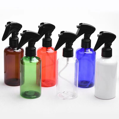 Διαφορετικά χρώματα 50ml πλαστικό μπουκάλι που χρησιμοποιείται για το μίνι ψεκαστήρα σκανδάλης Δέχομαι προσαρμοσμένο