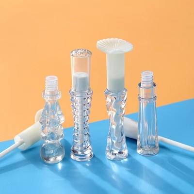 2.4ml Κενός Λιπαρός Λιπ Γκόλς Τύπος Ακανόνιστος Πλαστικός Για Κοσμετικά Περιεκτικά