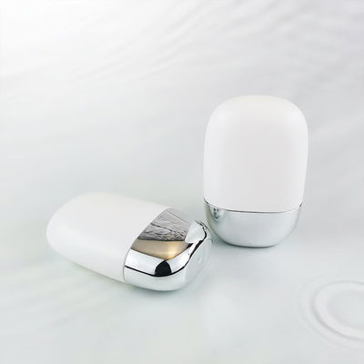 Χονδρική Πλαστική Φιάλη Αντηλιακής Κρέμας PP με Ασημένιο Καπάκι Διπλού Κελύφους σε μεγέθη 30g και 50g