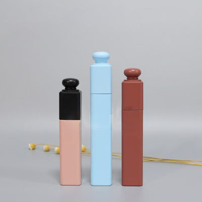 Διαφορετικές επιλογές μεγεθών 5ml 15ml 22ml Επιλεγμένο μπουκάλι σωλήνα μασκάρας καλλυντικών με υποστήριξη βούρτσας Προσαρμογή